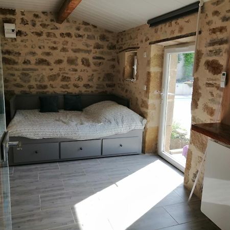 La Salamandre Apartamento Vic-le-Comte Exterior foto