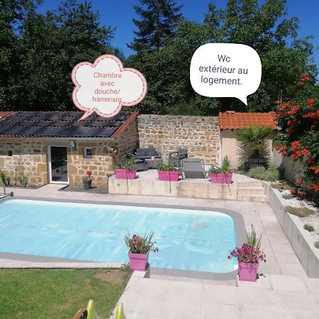 La Salamandre Apartamento Vic-le-Comte Exterior foto
